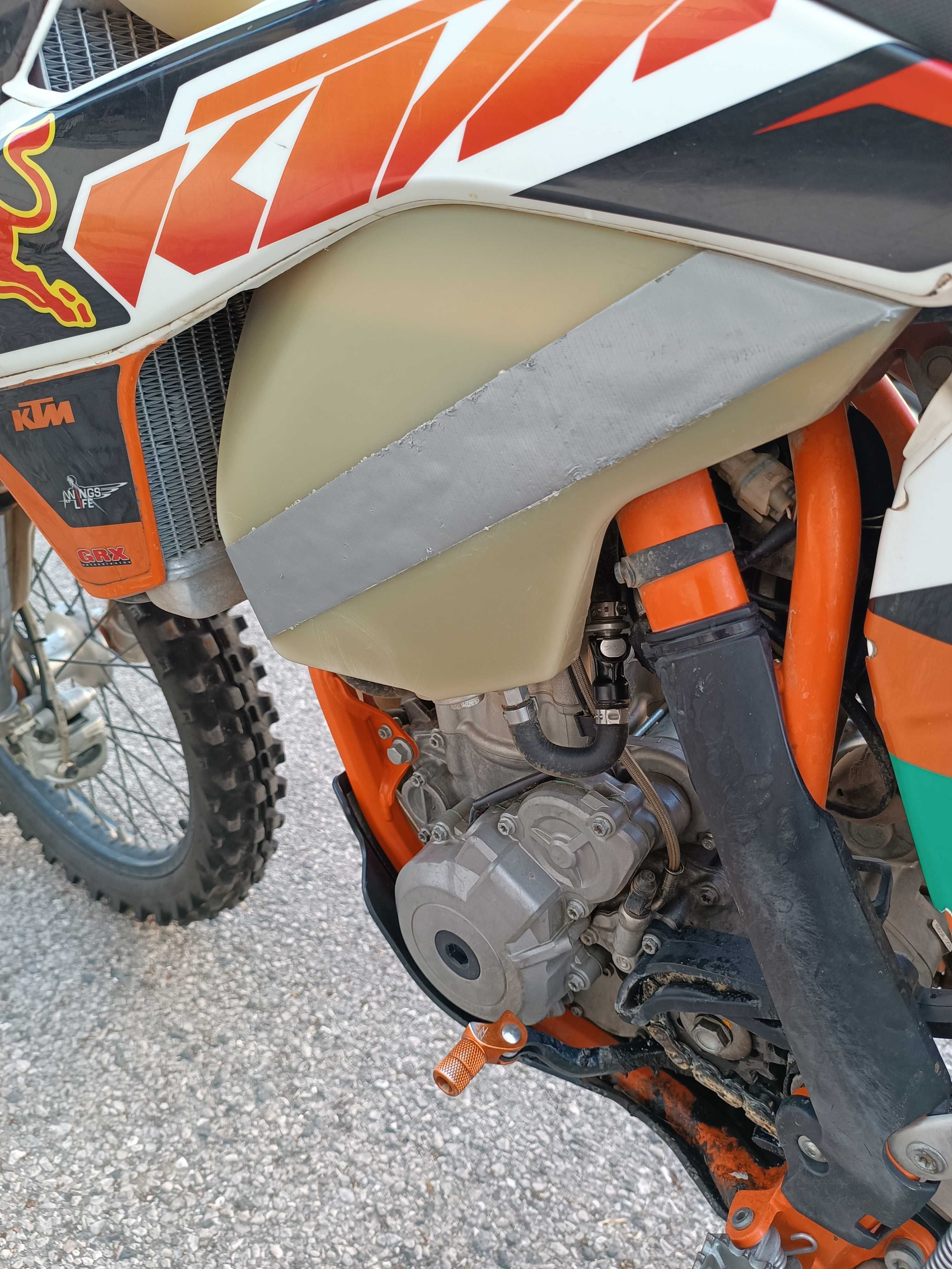 KTM 250 exc com Matrícula