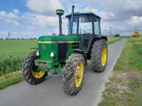 Massey Ferguson 3065 nie case John Deere