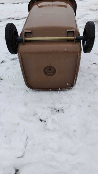 Używane pojemniki na odpady 240l na bioodpady kubeł kosz śmieci