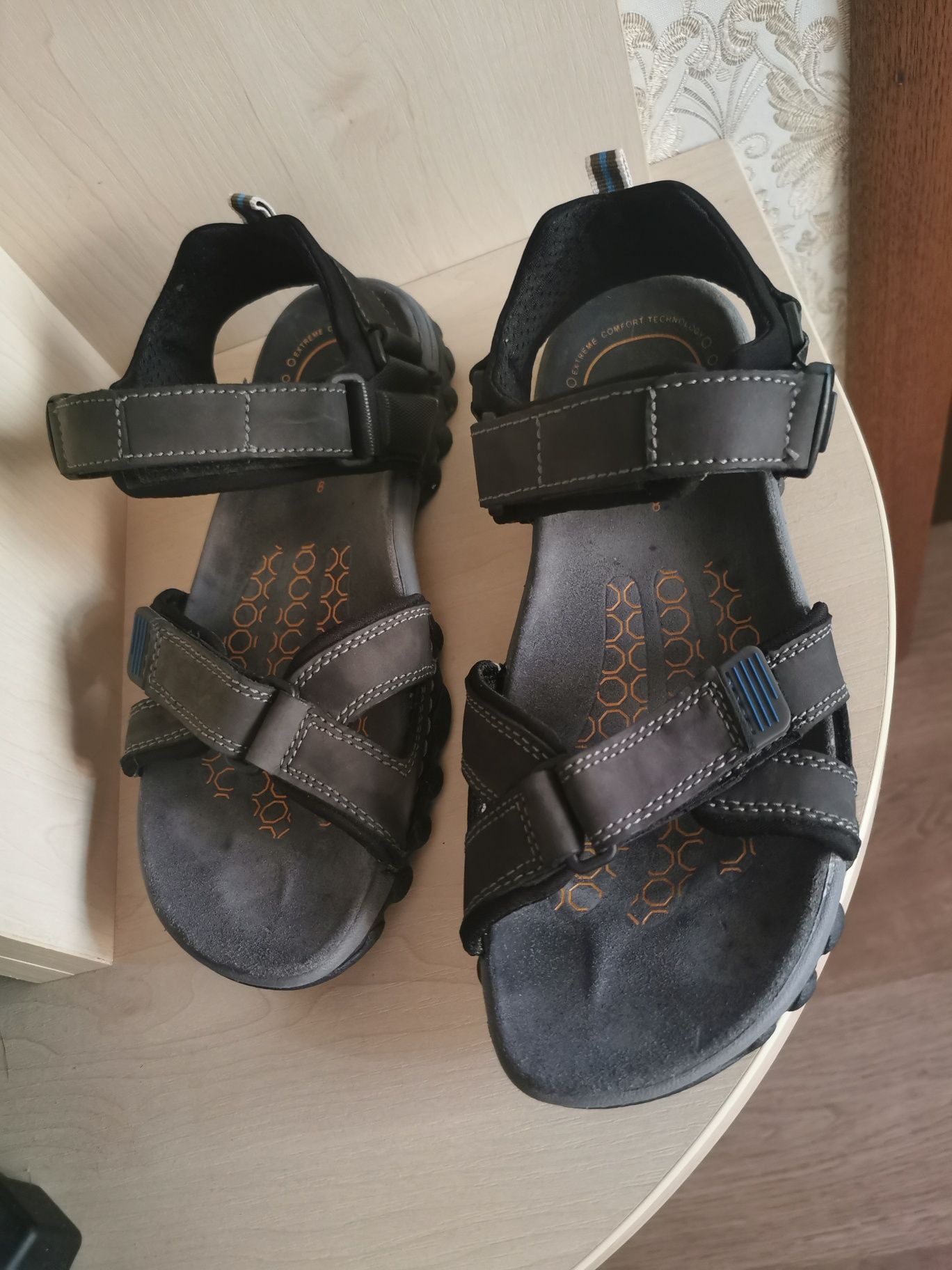 Кожаные босоножки Clarks Active Air стелька 28 см