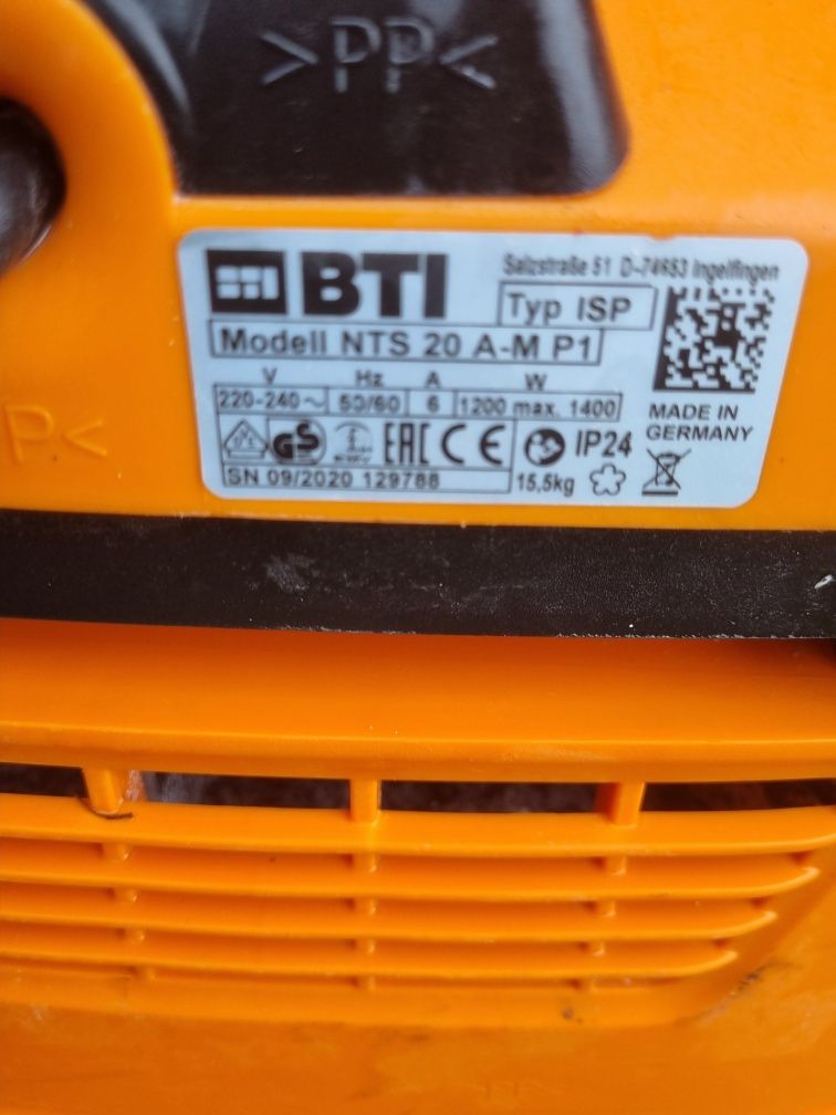 Odkurzacz przemyslowy BTI 1400 Watt