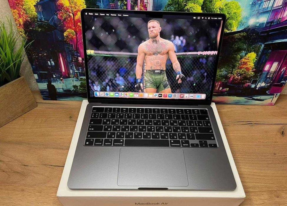 Macbook air 13 M3 16 /256gb