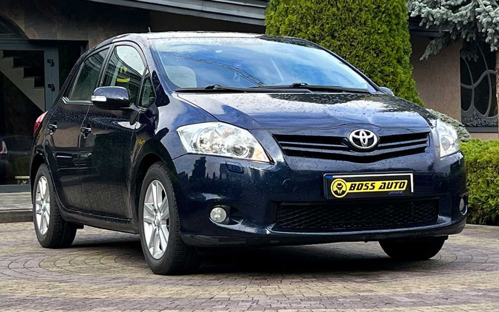 Toyota Auris 2010
