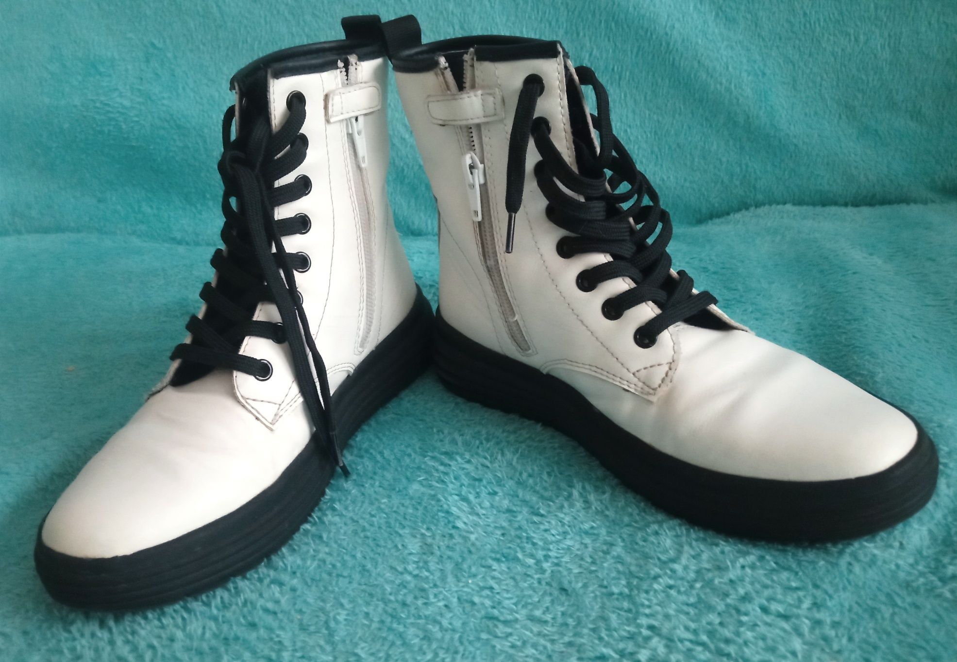 Buty GALNY Geox - 36 - stan bdb - białe - PUNK rock