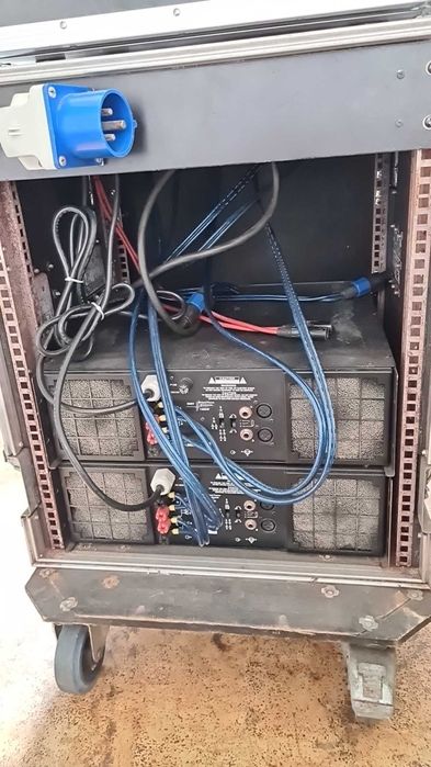 Flight Case 13U Paco Cases używany
