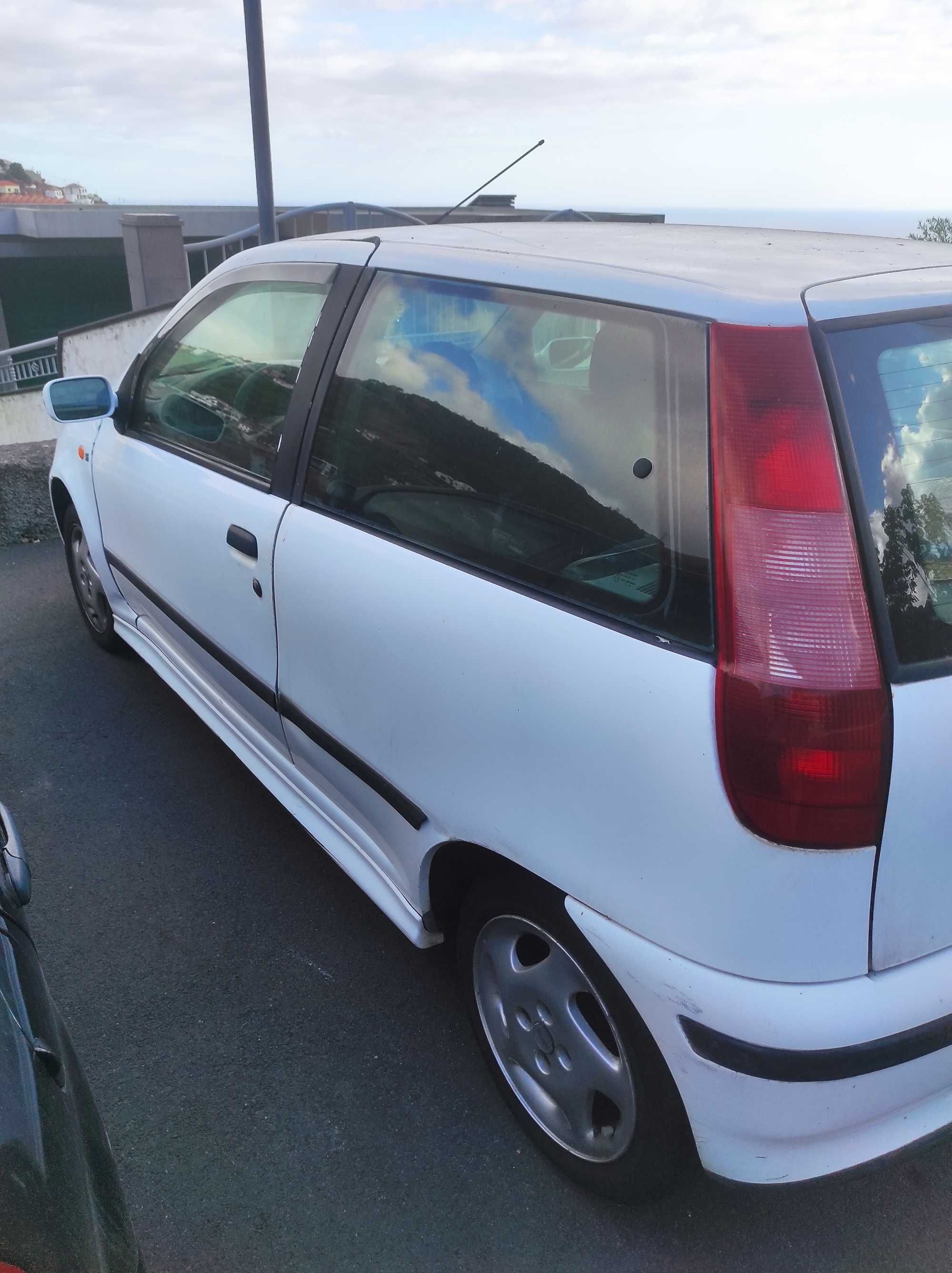 FIAT PUNTO 55 Punto 6Speed [1996]