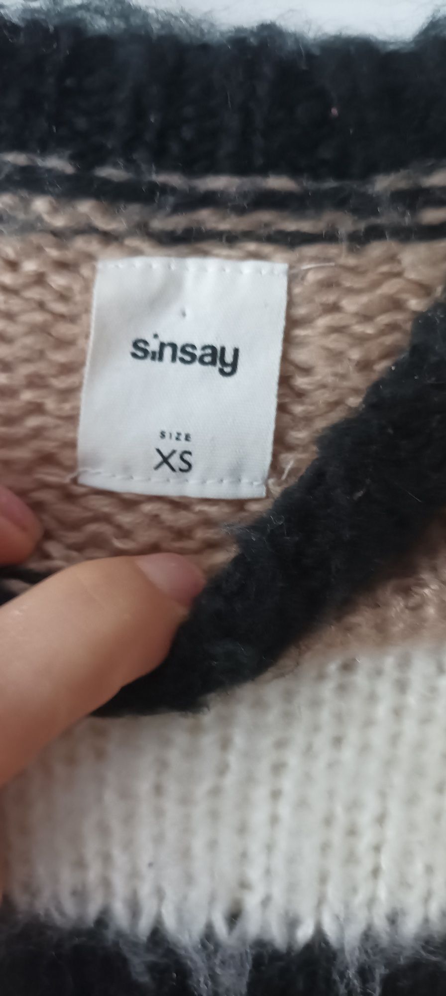ciepły sweter w paski trójkolorowy  Sinsay Xs/34