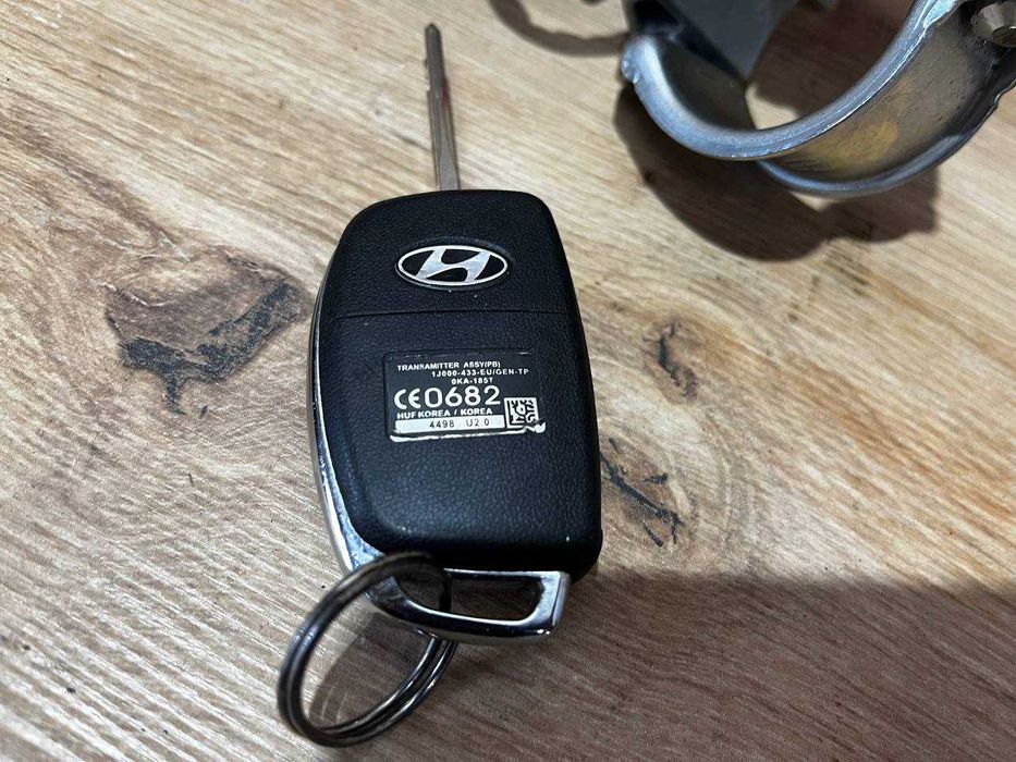 Замок зажигання зажигания запалювання Hyundai ix35 Tucson іх35 Туксон