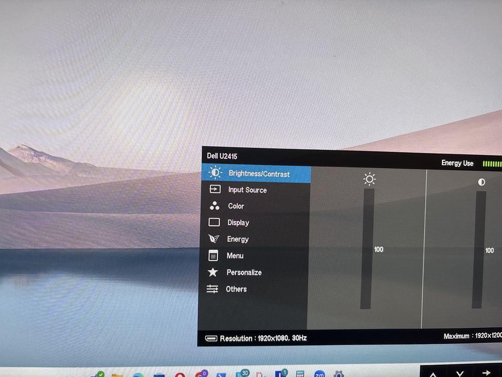 Monitor Dell U2415