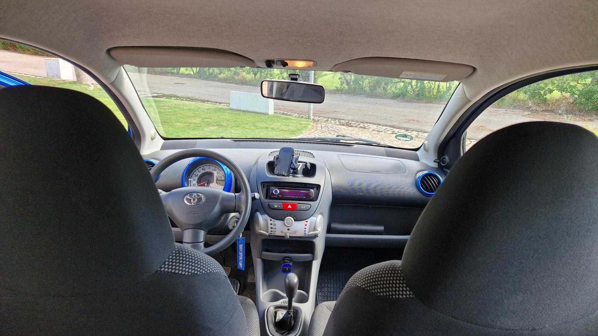 Toyota Aygo 1.0 gasolina 68CV