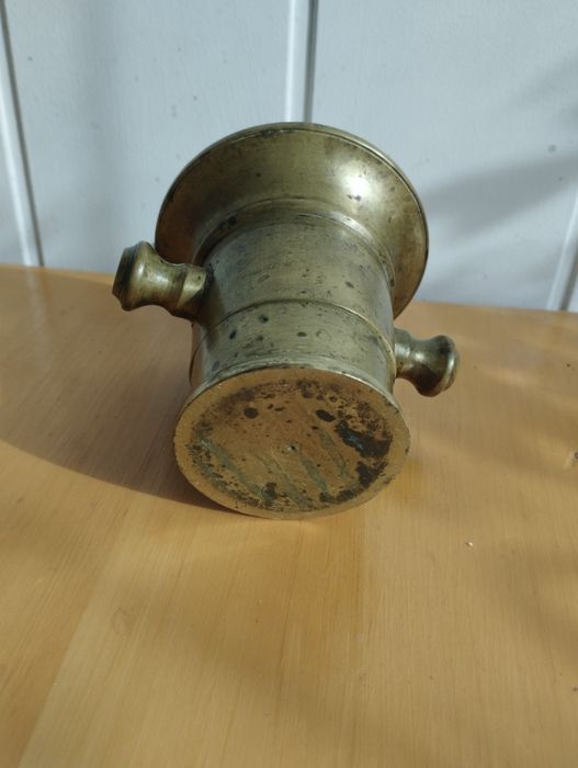 Moździerz mosiężny