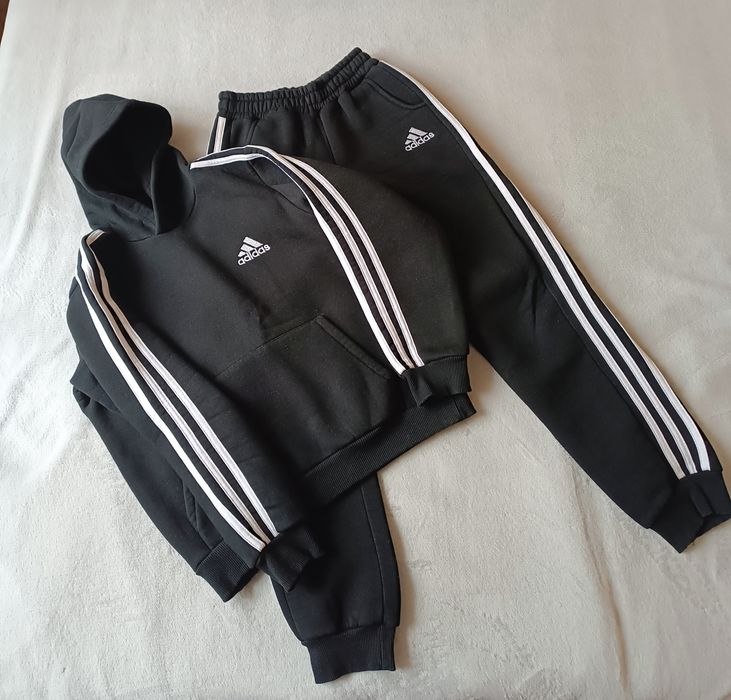 Теплий спортивний костюм для хлопчика 8-10 років