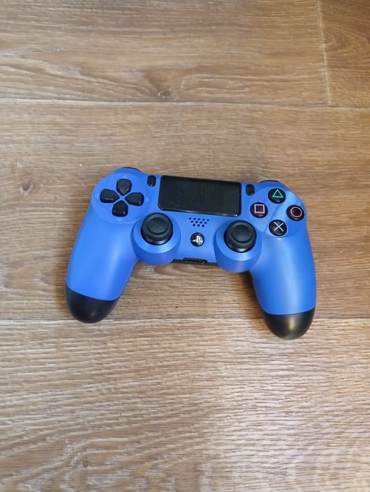 Оригинальный беспроводной геймпад Sony PlayStation/PC DualShock 4.