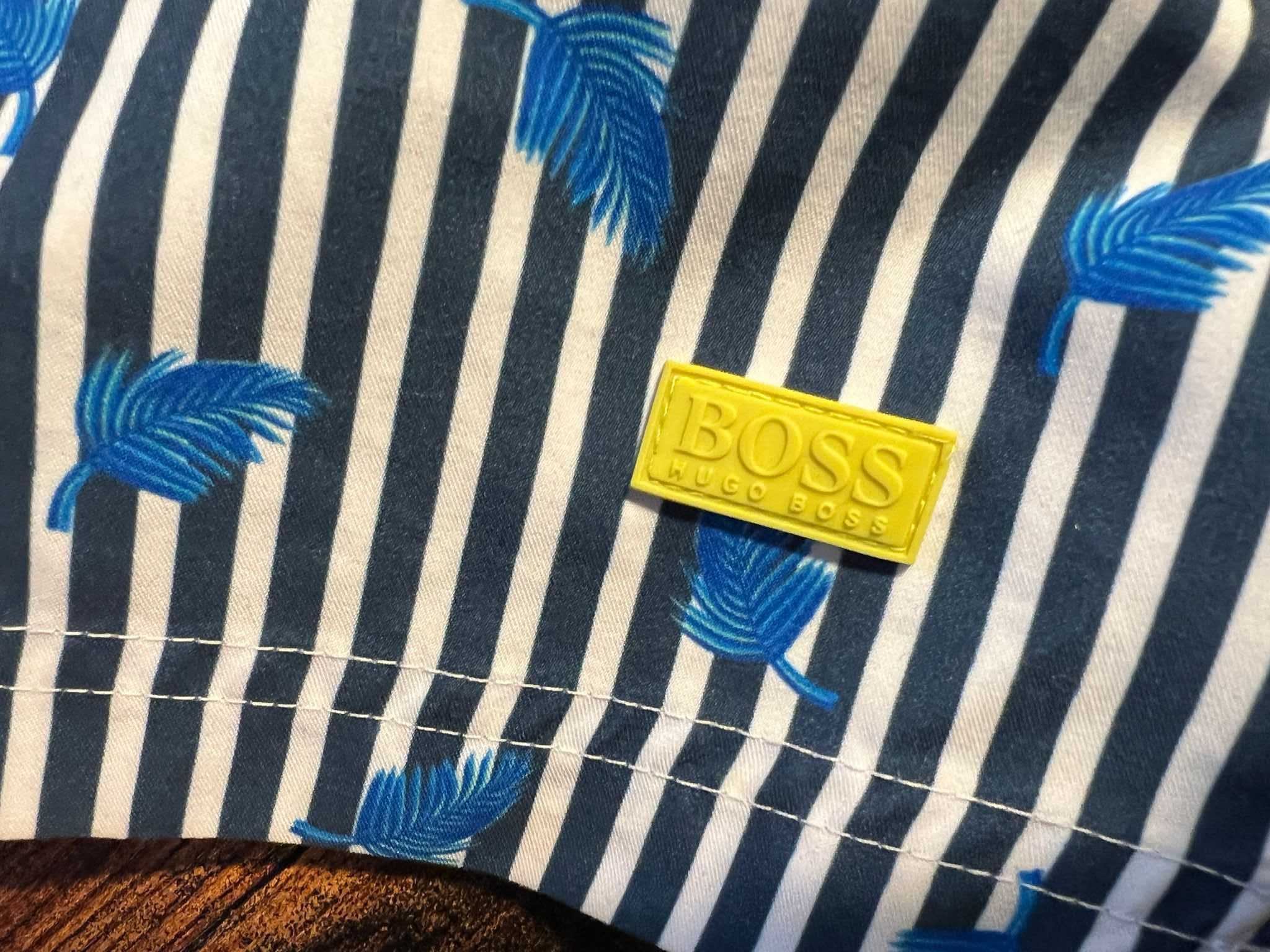 Szorty kąpielowe kąpielówki spodenki Hugo Boss rozmiar XL