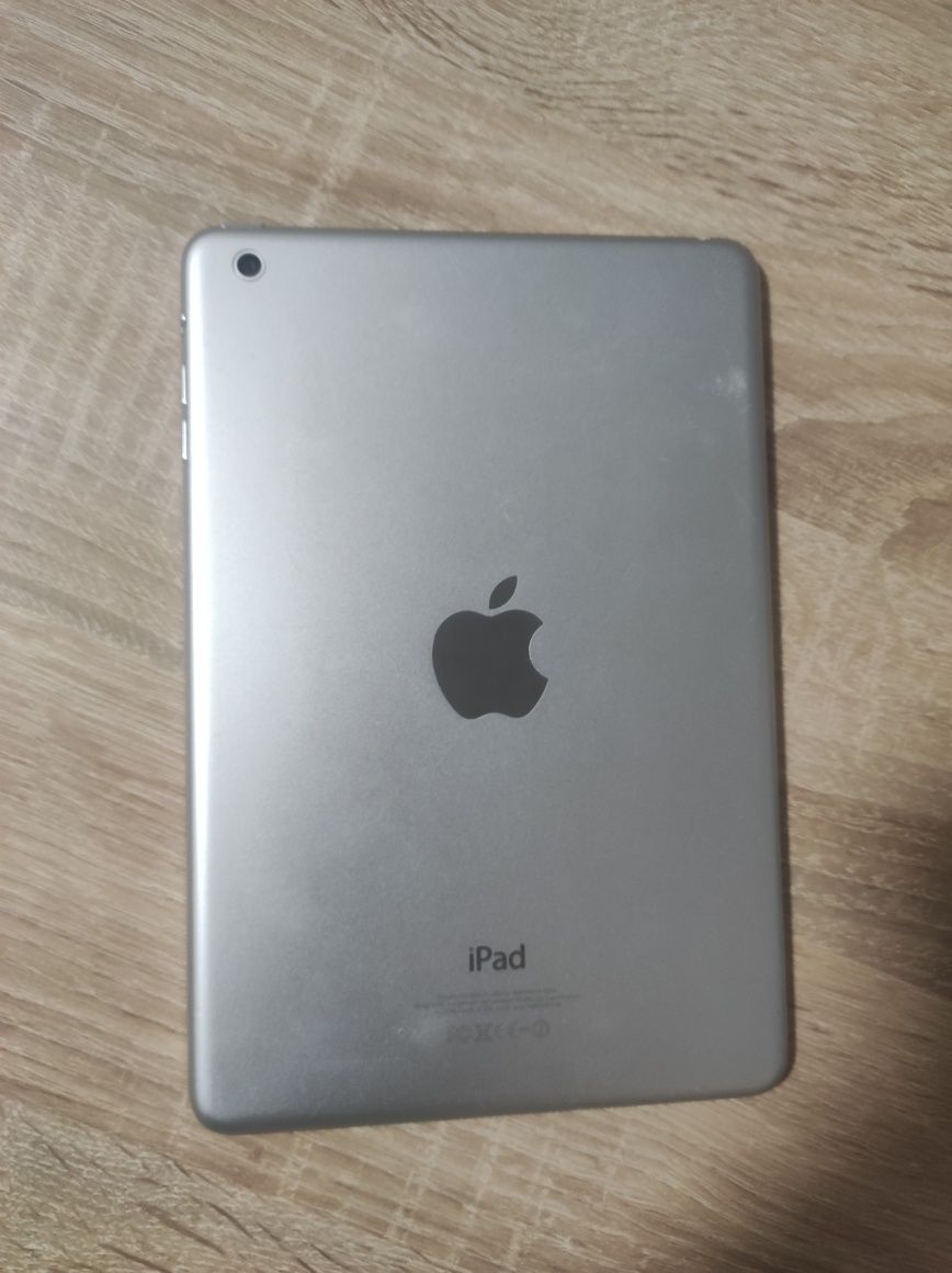 Інтернет планшет Apple ipad A1432 wifi 16 gb