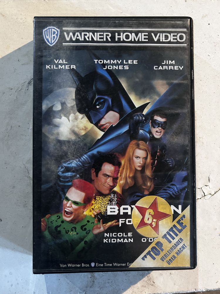 Batman Forever kasteta VHS