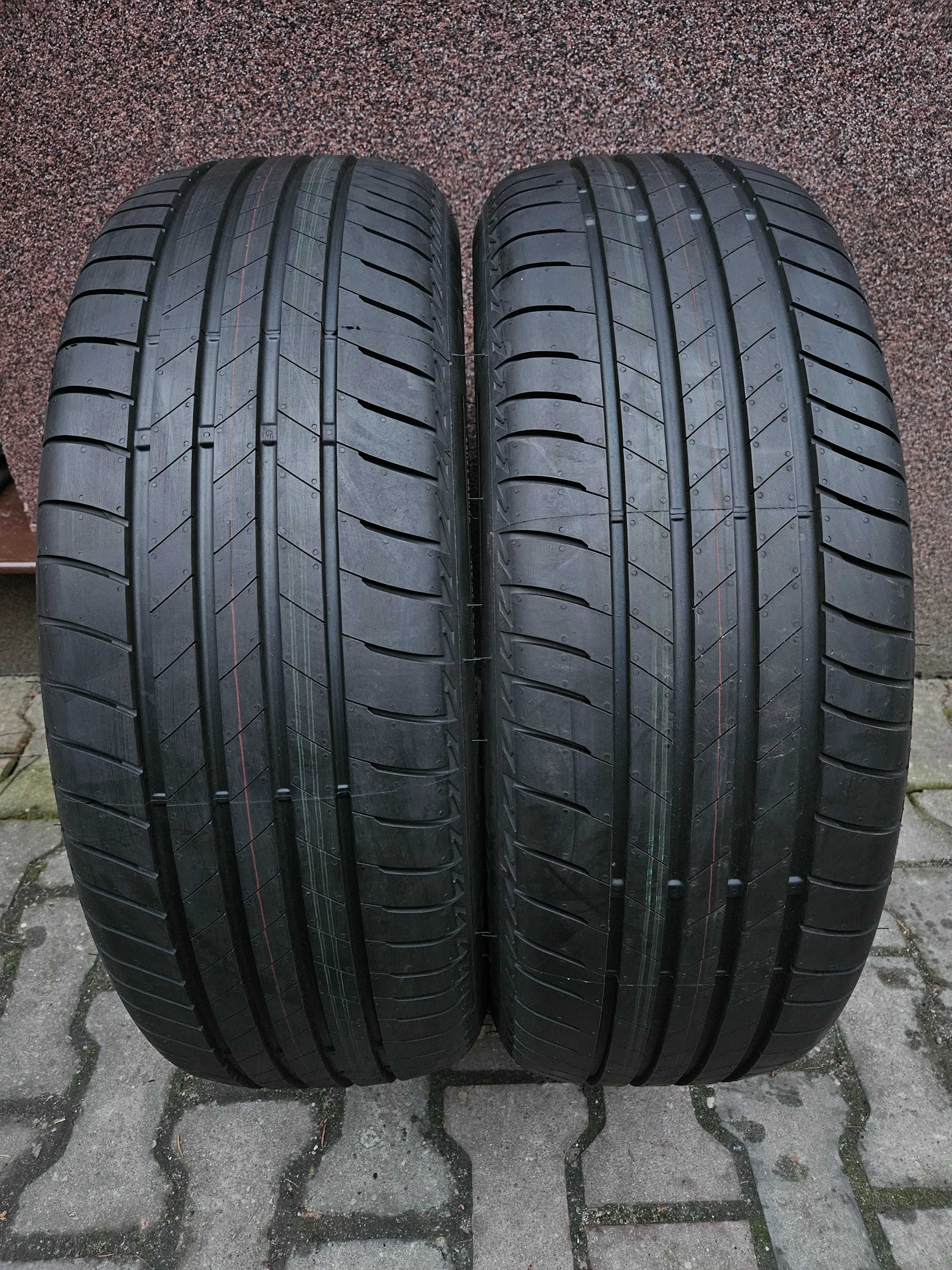 215/60R17 bridgestone turanza T005