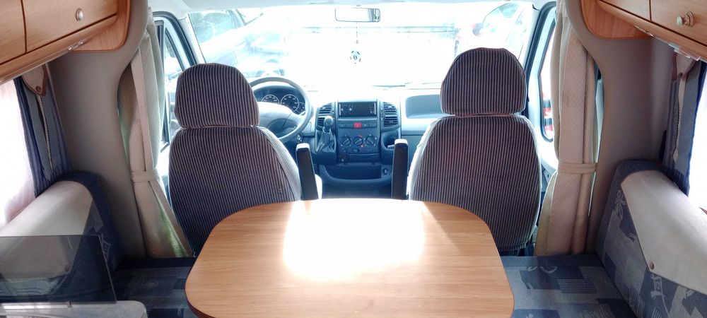 Autocaravana BURSTNER 2006