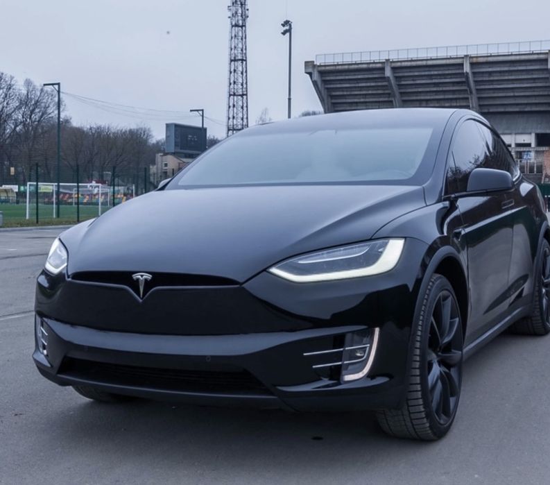 Преміум авто tesla x 100 klw оренда для таксі 480 км