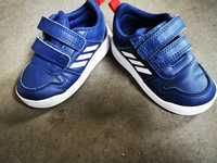 Adidas buciki 22