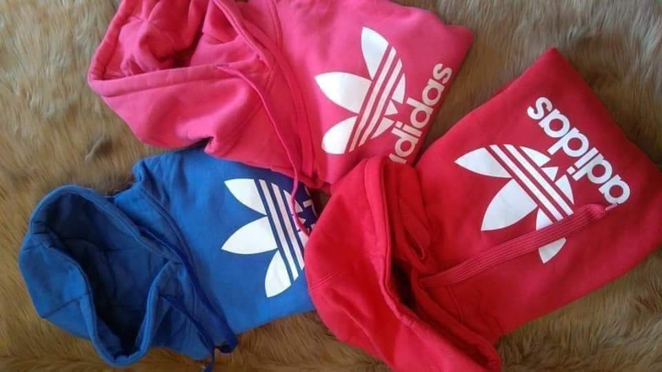 Bluzy damskie kolory z kapturem S-XL!!