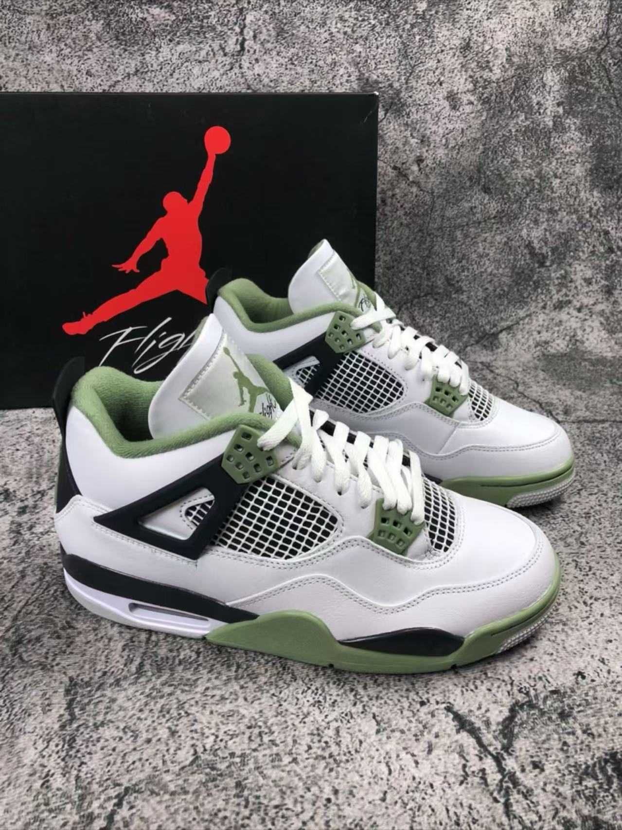 Jordan 4 Retro SB Pine Green R.38