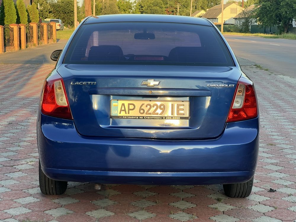 Продам шевроле лачети