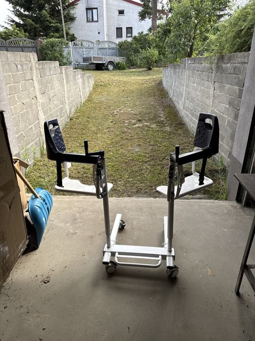 Wózek transportowy chorych hydrauliczny