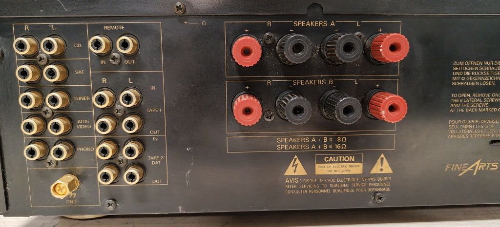 Wzmacniacz GRUNDIG A-904 FineArts . Pilot