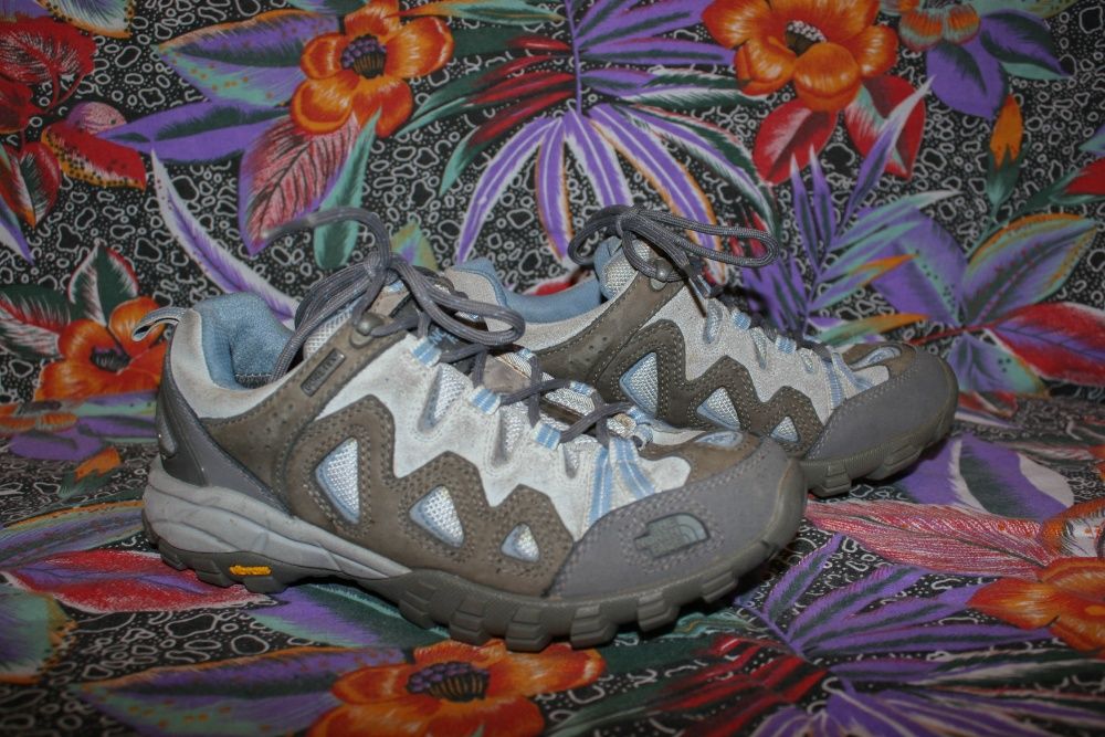 Женские кроссовки для походов The Nort Face,GORE-TEX,Vibram,37 р,стель