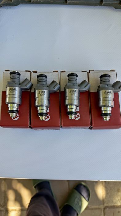 Форсунка упорскування палива Skoda Octavia A5 BGU,BSE,BSF 1.6mpi