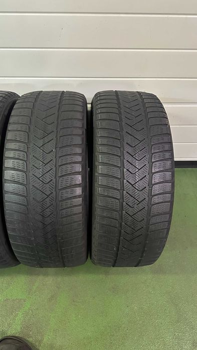 Komplet 245 45 R19 102V Pirelli WinterSottozero3 bieżnik 2x4,7mm 2x4mm