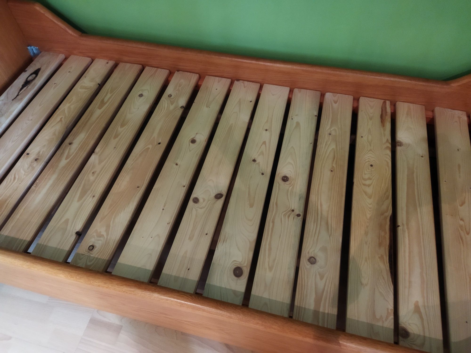 Łóżko drewniane 200x90