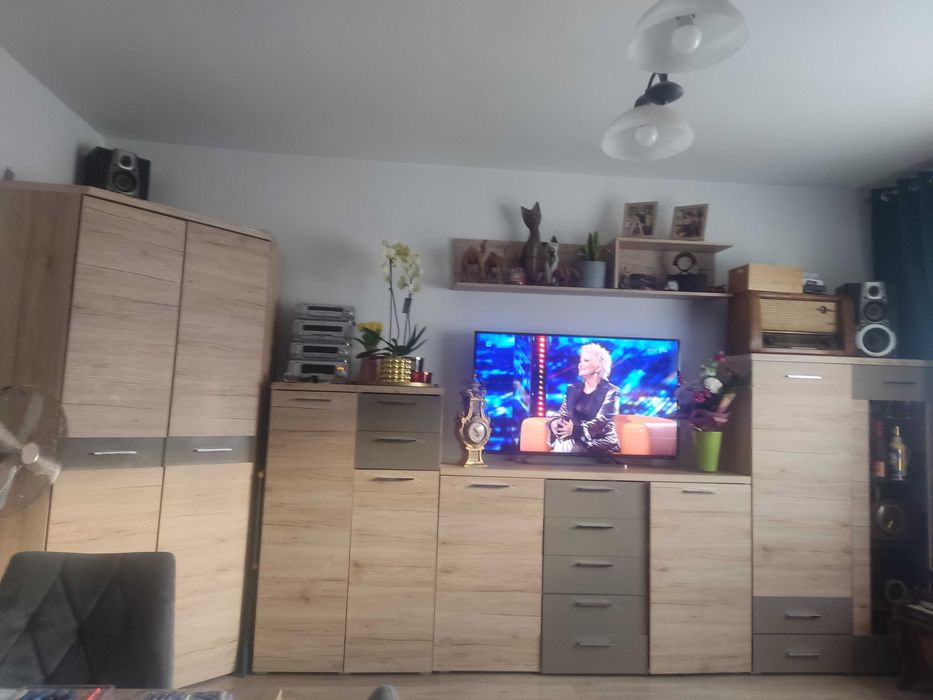 Spredam  komplet mebli