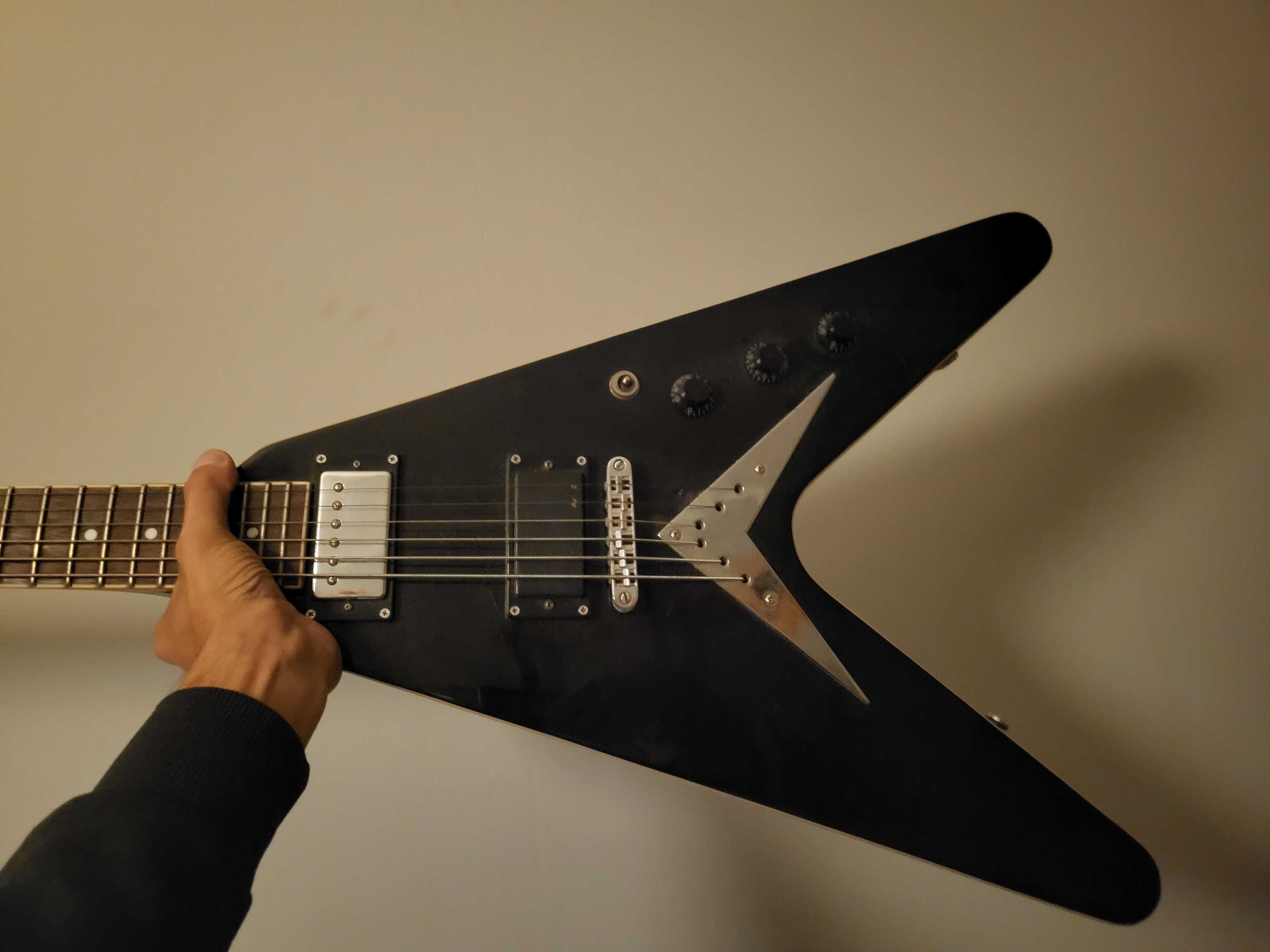 Hamer Vector Flying V gitara elektryczna