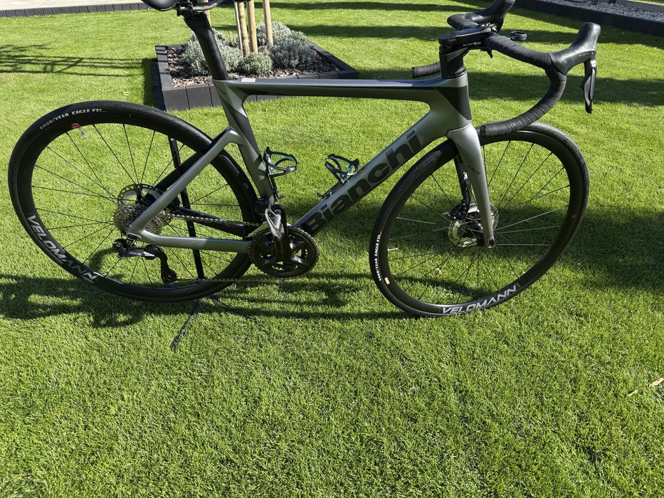 Bianchi Oltre Race 105 di2 r.53