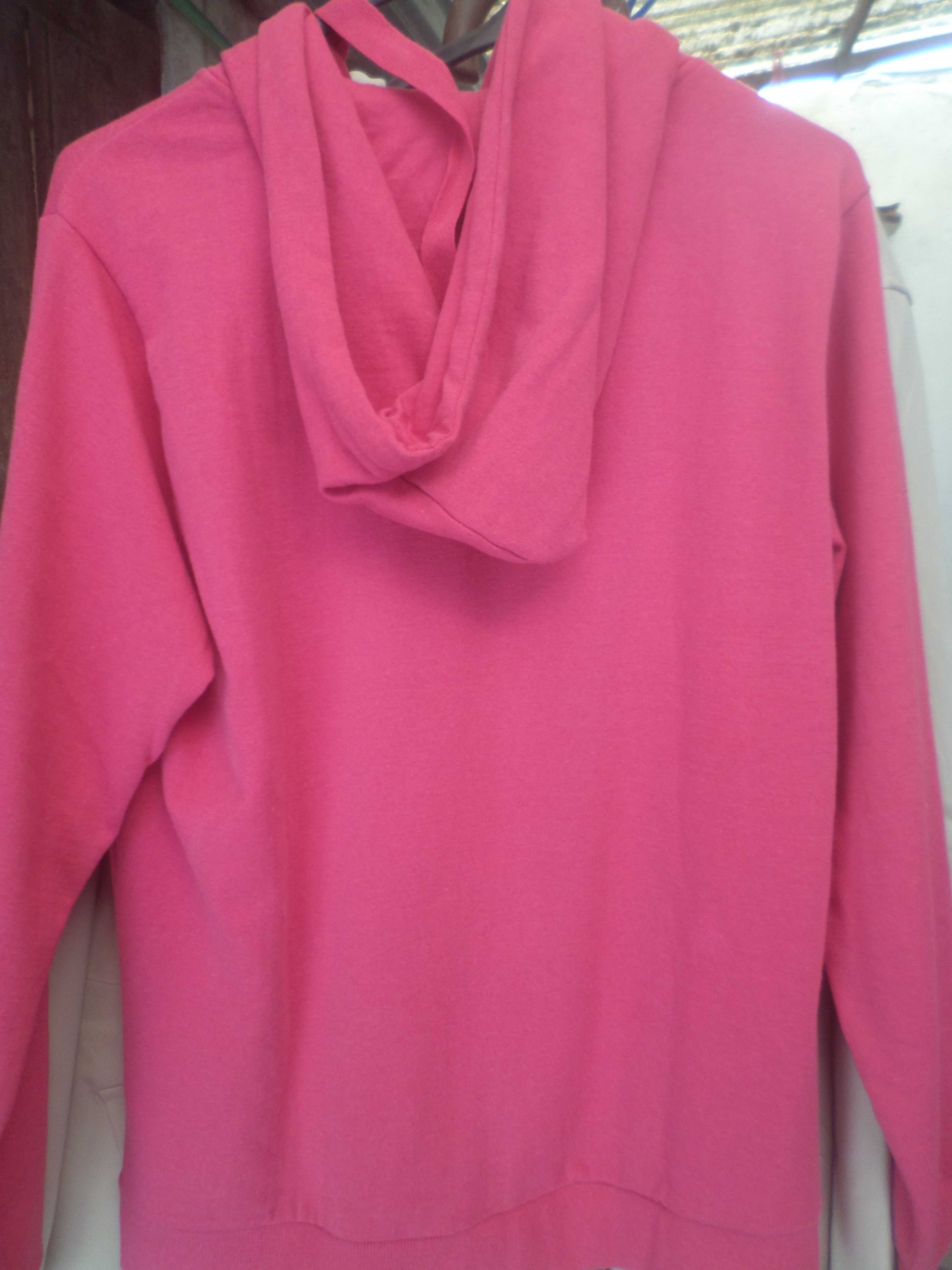 sweet tshirt com capuz  / 3XL / nova