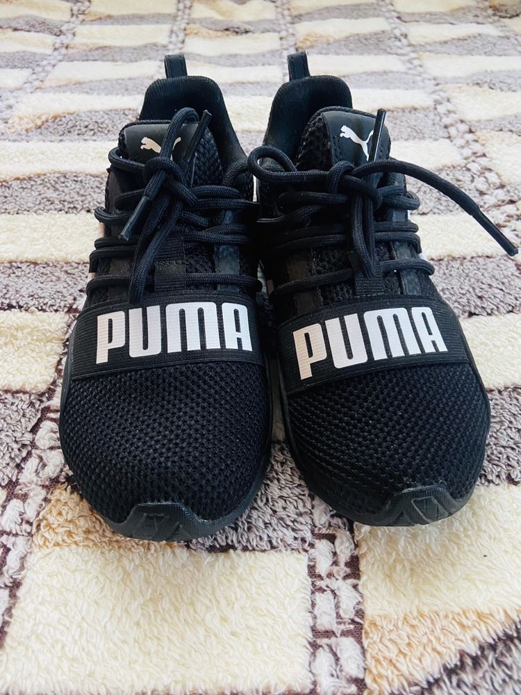 Продам кросівки Puma