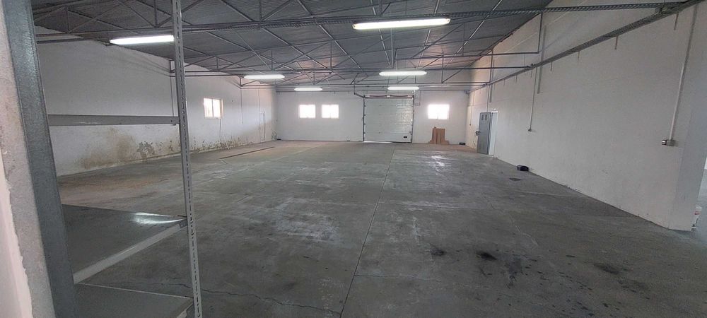 Armazém  com  rendimento anual 28.870 €