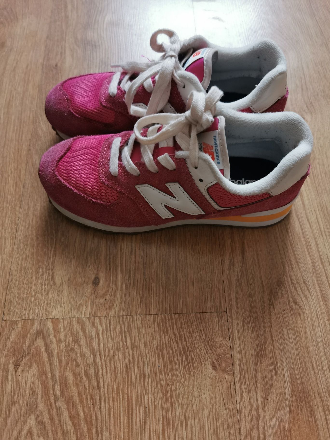 New balance 35,5  dziewczęce