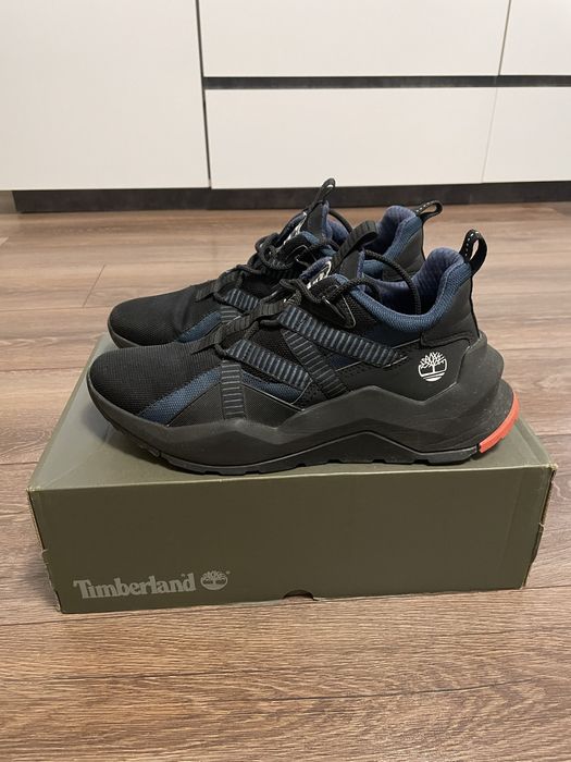 Зимні кроссовки Timberland 42р