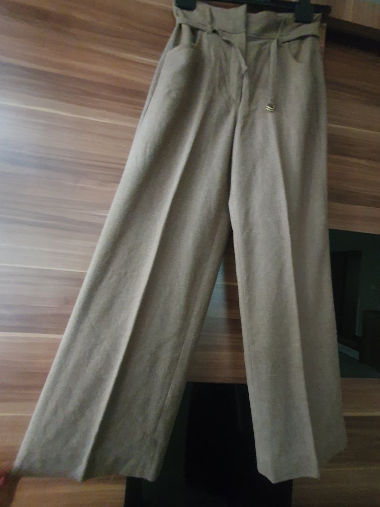 Massimo Dutti spodnie z wełną 38