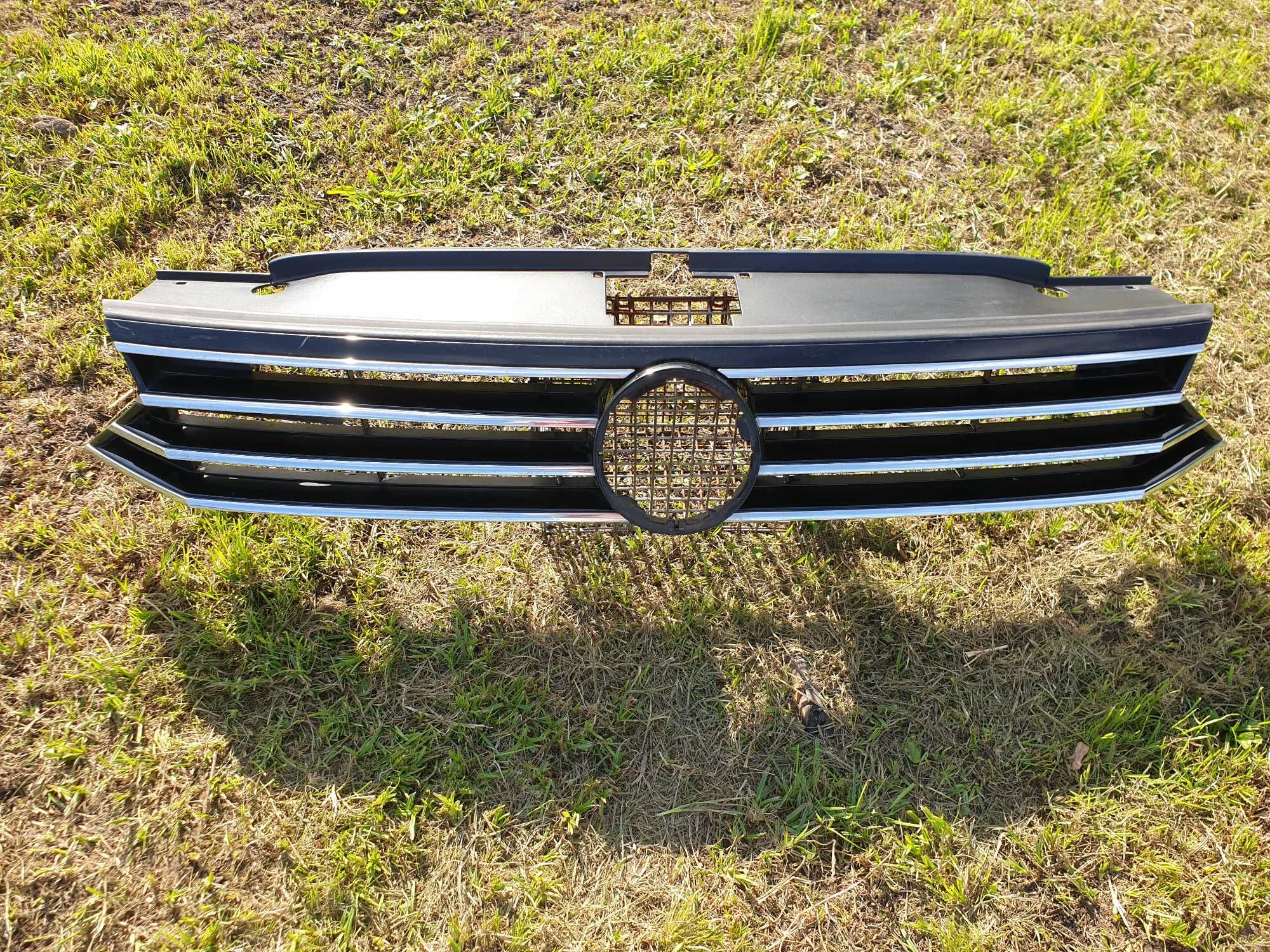 grill atrapa vw Passat b8 3g0 14->