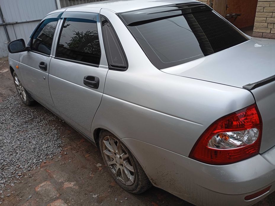 Lada Priora в хорошем состоянии