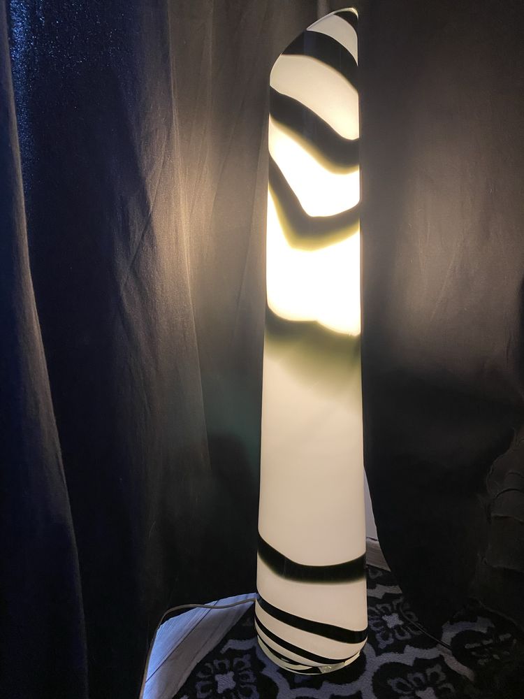 Lampa podłogowa LUMINEX 95cm czarno biała szkło