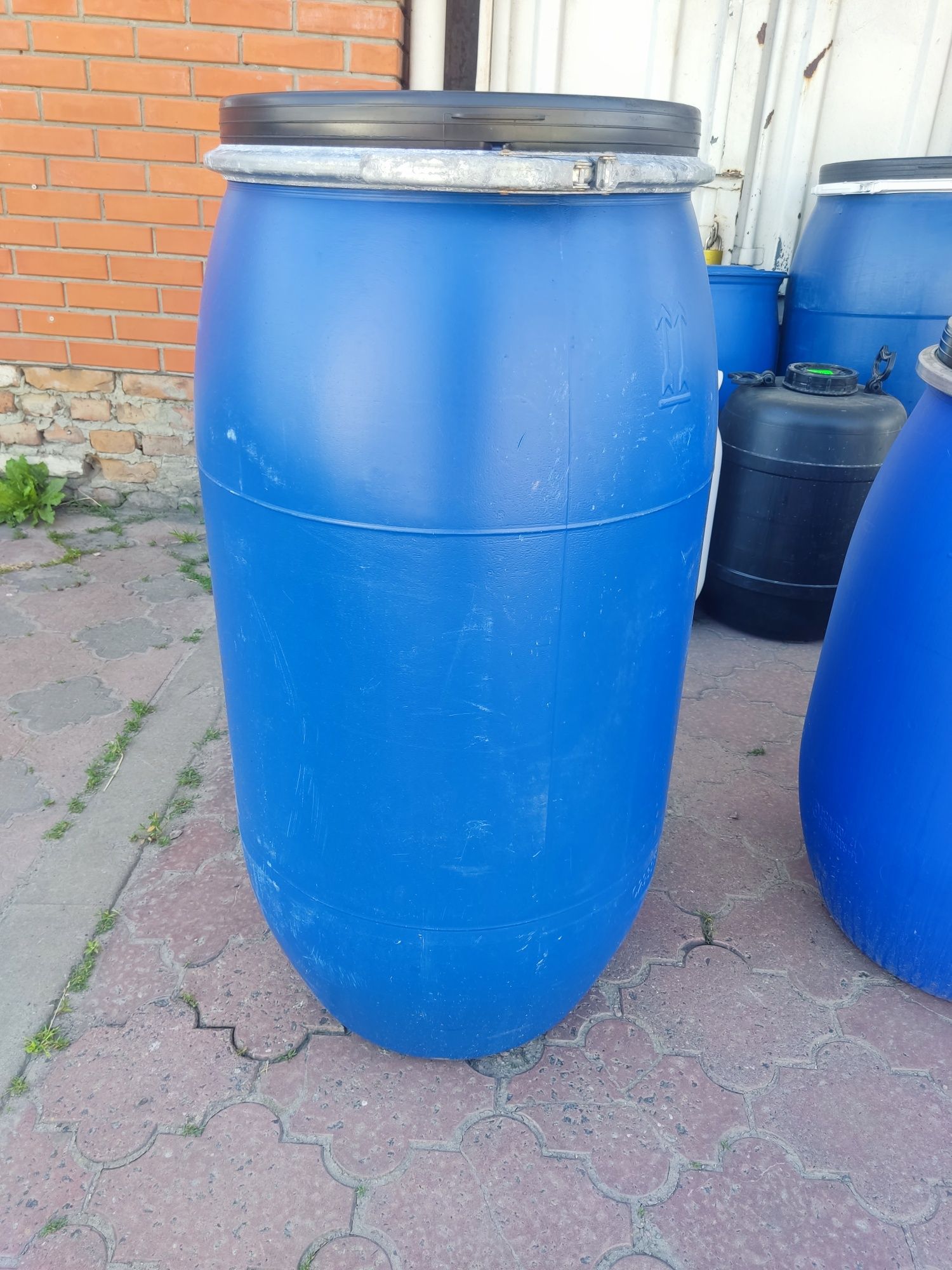Продам Бочки, Відра. Б/у та Нові.