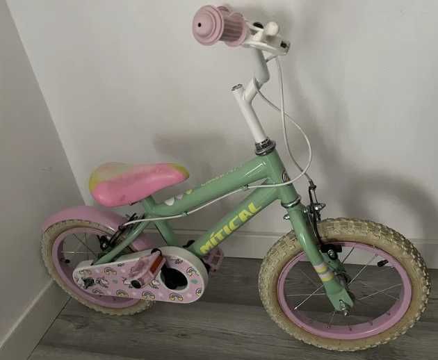 Bicicleta menina com rodinhas