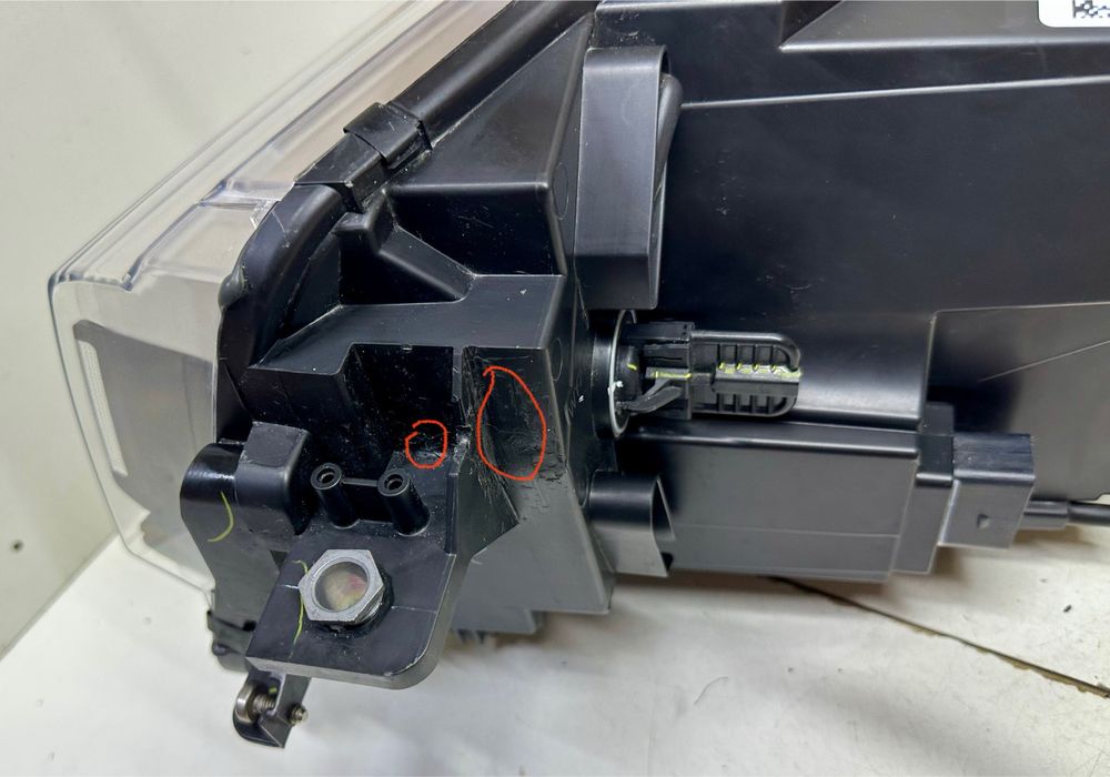 Фара правая Volkswagen Taos LED 2021 2022 2023 2GJ941036