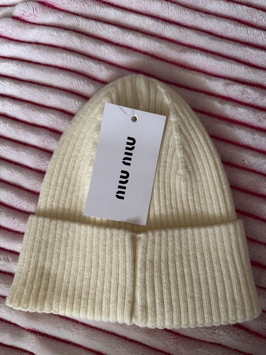 Шапка miu miu жіноча