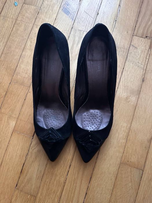 Туфлі жіночі замшеві з лаковою вставкою